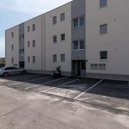 With Parking Space - 23453 Trogir