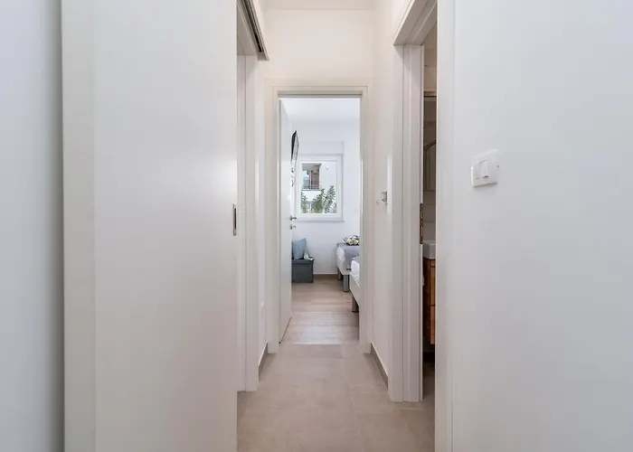 Appartement With Parking Space - 23453 Trogir